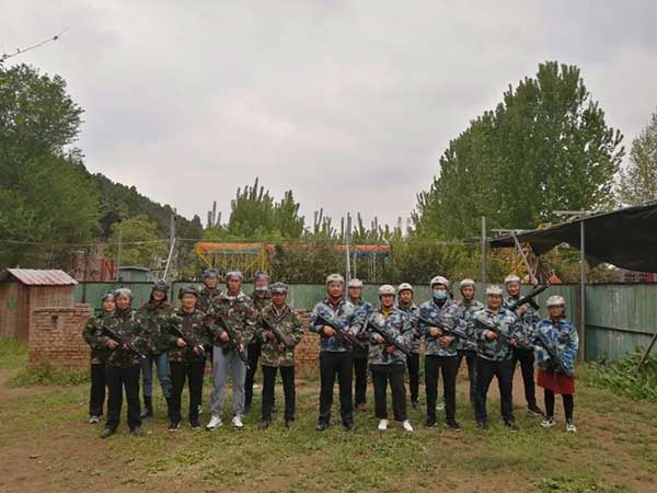 華瓴預(yù)算部泉城拓展訓(xùn)練活動(dòng)